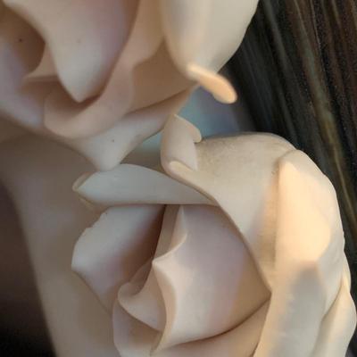 La Maja and Porcelain Pump by LladrÃ³ (DR-KW)