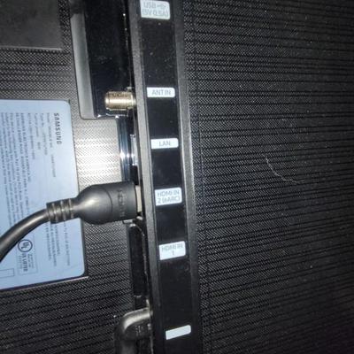 55" Samsung Smart TV with Wall Mount