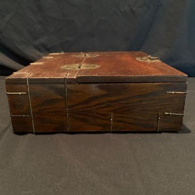 Framed Asian Silk with Korean Wooden Box (DR-KW)