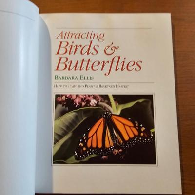 Collection of Bird Books & More  (O-JS)