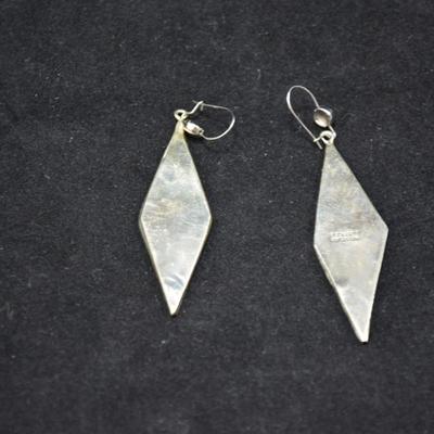 925 Sterling Drop Earrings with Onyx & Mother of Pearl 5.5g