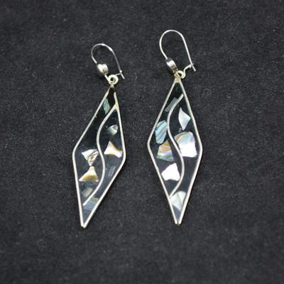 925 Sterling Drop Earrings with Onyx & Mother of Pearl 5.5g