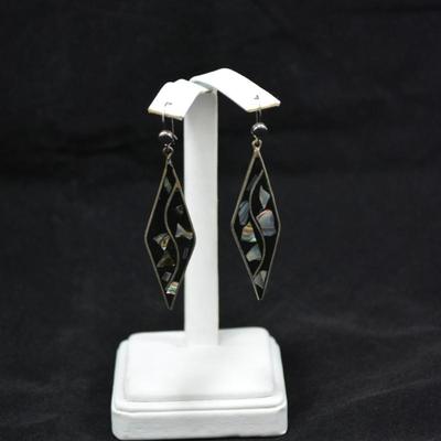 925 Sterling Drop Earrings with Onyx & Mother of Pearl 5.5g