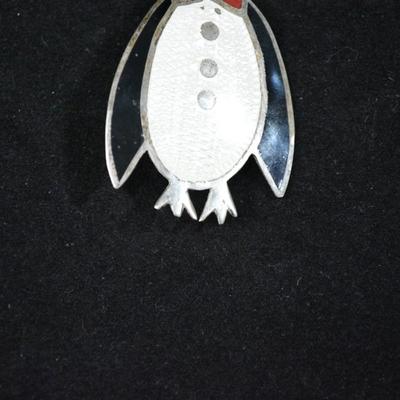925 Sterling Lacquered Penguin Pin 6.2g