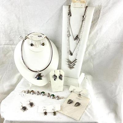 476 Abalone Style Fish Jewelry Lot