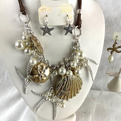 480 Statement Seashell Necklace Lot with Earrings, Dolphin Hinged Bracelet