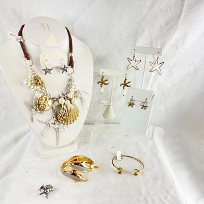 480 Statement Seashell Necklace Lot with Earrings, Dolphin Hinged Bracelet