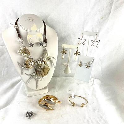 480 Statement Seashell Necklace Lot with Earrings, Dolphin Hinged Bracelet