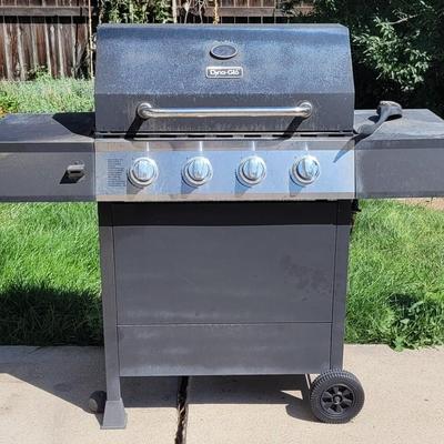 DYNA Glo Gas Grill with Gas