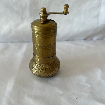 Wendell August Metal Giftware & More (K-MK)