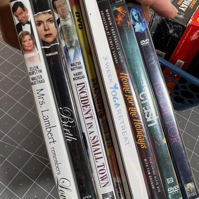 CDS & DVDS 