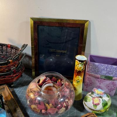 The Super lot of Stuff; all one money. 