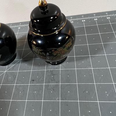 2 Small Asian Ginger Jars with lids Black