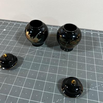 2 Small Asian Ginger Jars with lids Black