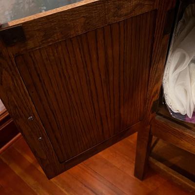 Buffet:  Oak, Mission Style