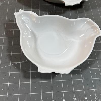 2 Portugal Stoneware CHICKS Platters