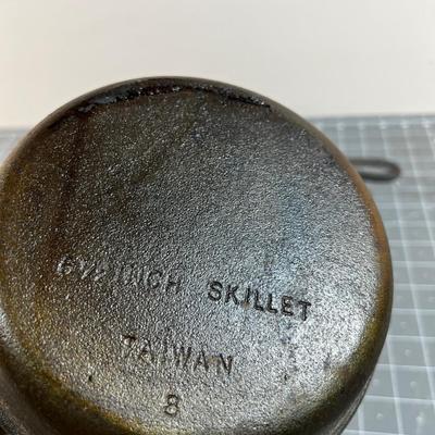 3 Cast Iron Skillets 