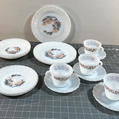 VINTAGE Milk Glass Dish Set 