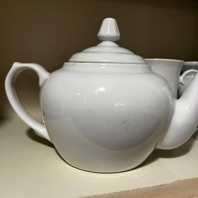 White Fancy Mugs with A white Tea Pot