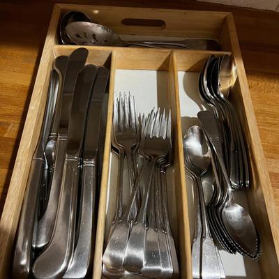 ARTISTRY / Stainless Steel Utensils by Oneida