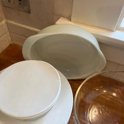 All Pyrex or Glass Baking, oven and Refrigerator Dishes 