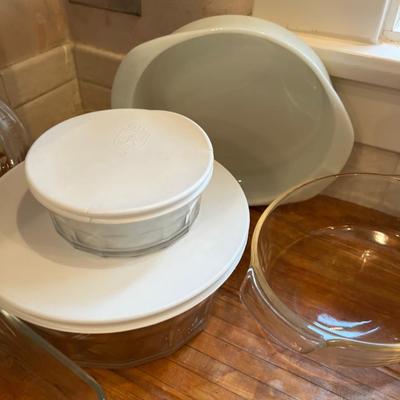 All Pyrex or Glass Baking, oven and Refrigerator Dishes 