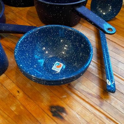 Blue Granite Ware: Bowl, Stock Pot, Fry Pan, Spoons