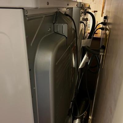 LG Washer & Dryer Set 