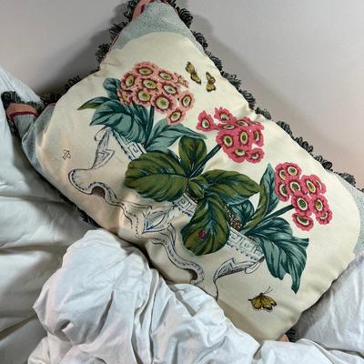 DOWN Pillow, Duvet, Pillow etc. 