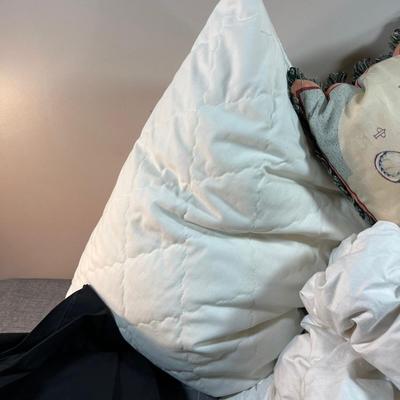 DOWN Pillow, Duvet, Pillow etc. 