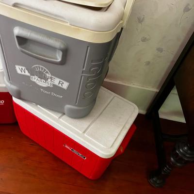 3 Coolers 