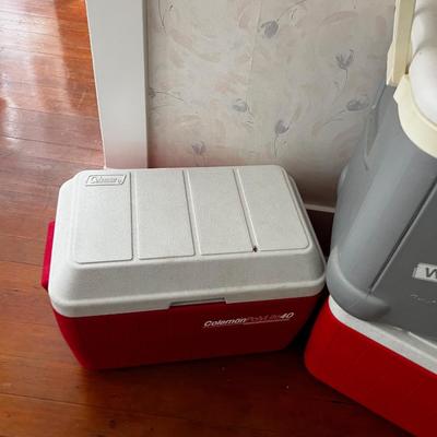 3 Coolers 
