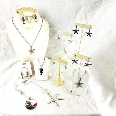 485 Silver & Gold Starfish Lot