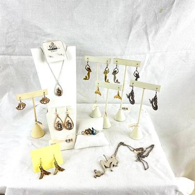 489 Mermaids and More Jewelry Lot