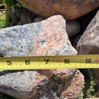 12" - 5" Large Landscaping Rocks