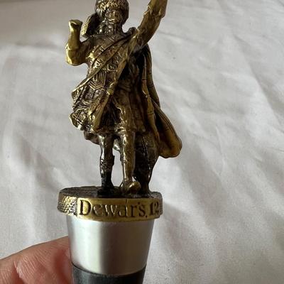 Wine Connoisseur  (K-MK)