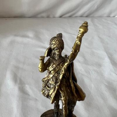 Wine Connoisseur  (K-MK)