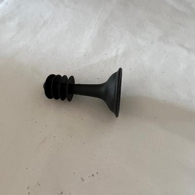 Wine Connoisseur  (K-MK)