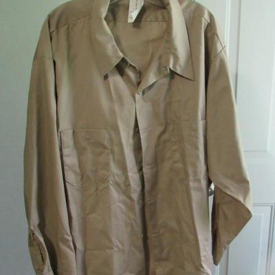 Lot 112:  Vintage Men's Button Down Shirt, 20 5