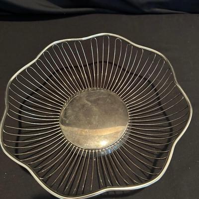 Gorham Silver Plate Trays, Lazy Susan, Bowls and Basket (LR-KL)