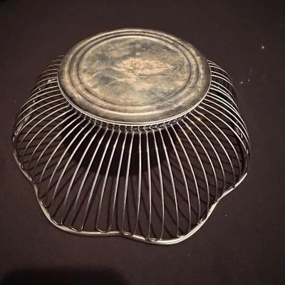 Gorham Silver Plate Trays, Lazy Susan, Bowls and Basket (LR-KL)