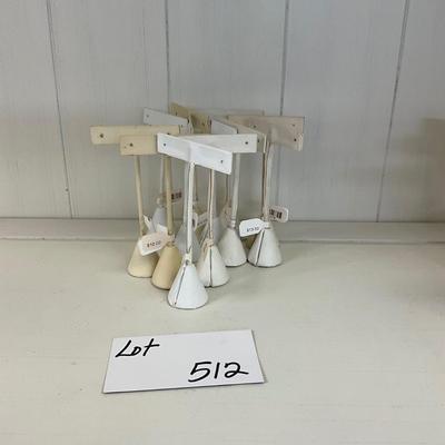 512 Set of 12 T Earrings Displays