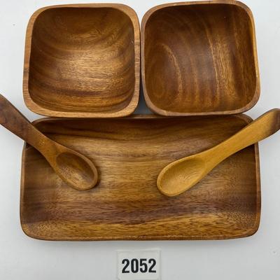 Vintage wood diner set