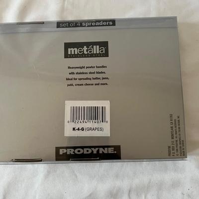 Large Assortment of Cheese Accessories (K-MK)