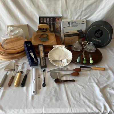 Large Assortment of Cheese Accessories (K-MK)