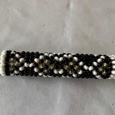 Large Assortment of Cheese Accessories (K-MK)