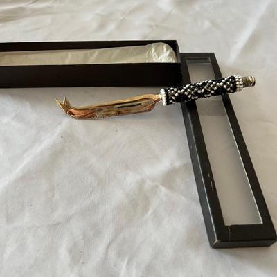 Large Assortment of Cheese Accessories (K-MK)