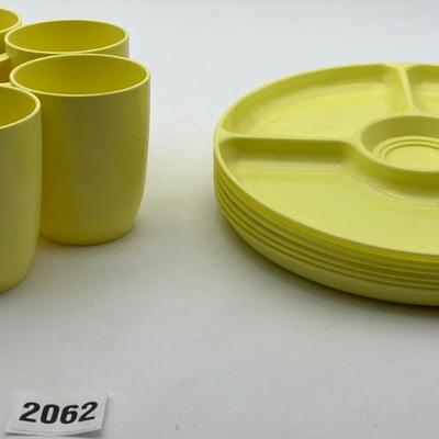 Plastic dish lot