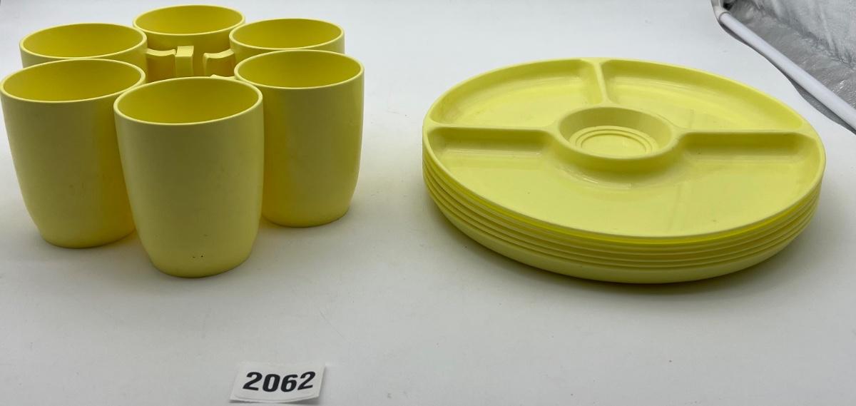 Plastic dish lot