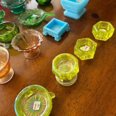 Lot of 19 Salts